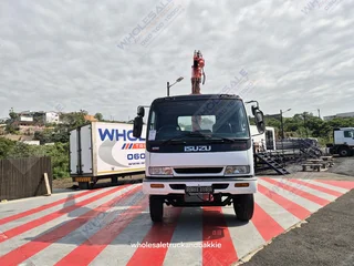 2001 Isuzu FTR800 Dropsides Crane truck