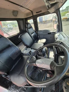 2001 Isuzu FTR800 Dropsides Crane truck