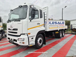 2013 Nissan UD QUON CW 26-370