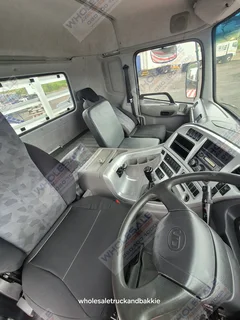 2013 Nissan UD QUON CW 26-370