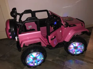 Jeep Wrangler kids ride on pink electric 2 seater car 12v with wireless parental remote and charger