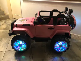 Jeep Wrangler kids ride on pink electric 2 seater car 12v with wireless parental remote and charger