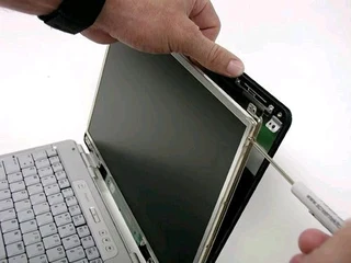 5 MINUTES LAPTOP SCREEN REPLACEMENT FROM R950