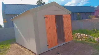 Wendy house and Nutec house for sale