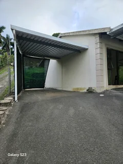 GRANNY COTTAGE TO LET KHARWASTAN CHATSWORTH