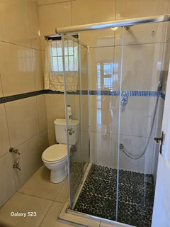 GRANNY COTTAGE TO LET KHARWASTAN CHATSWORTH