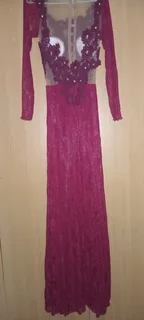 Elegant Burgundy Lace Evening Gown, Worn Once, Size S-M, Negotiable Price