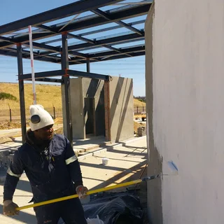 Experience in gardening,house keeping, cleaning, pet care, pool cleaning