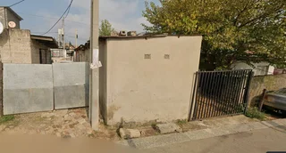 Two room house for rent