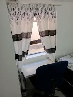 BACHELOR FLAT TO RENT