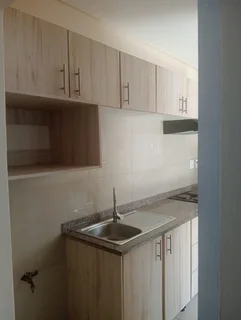 2 BED FOR SHARING AVAILABLE IMMEDIATELY AT GLENWOOD