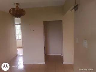 2 BED ROOM AVAILABLE IMMEDIATLE AT REAL ESTATE CARTMEL ROAD