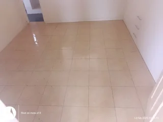 2 BED ROOM AVAILABLE IMMEDIATLE AT REAL ESTATE CARTMEL ROAD