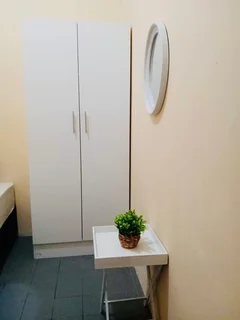 FURNISHED ROOMS TO RENT AVAILABLE IMMEDIATELY AT JOE SLOVO 114 DURBAN CBD