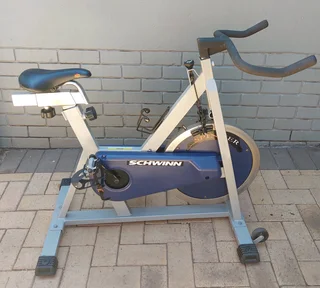Schwinn Spinner Johnny G Exercise bike with Sigma 1106 computer