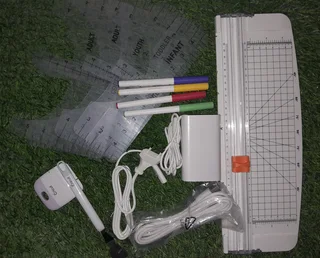 Cricut Maker 3. Smart Cutting Machine and Cricut EasyPress Mini combo