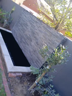 Swimming pool fibreglass lining and repairs