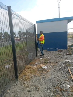 CLEARVIEW FENCE AND GATES