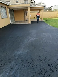 Hot Asphalt Driveways
