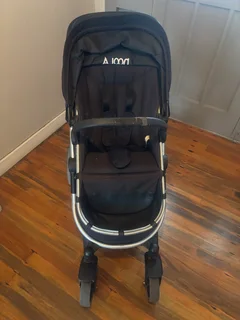 Noola Pram &#64;R2500
