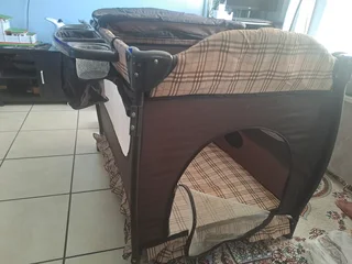 CHELINO Musical Baby Camp Cot with free Mosquito net