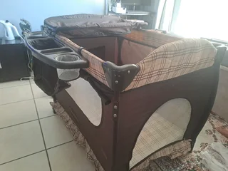 CHELINO Musical Baby Camp Cot with free Mosquito net