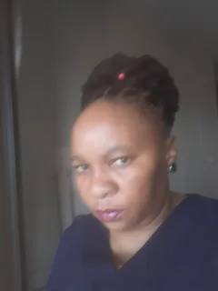 Hi I&#39;m nomzamo qualified caregiver with 10yrs experience