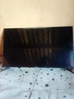 Condere 40&#34; smart tv