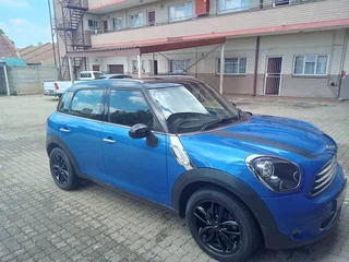 Mini cooper countryman 2015 model