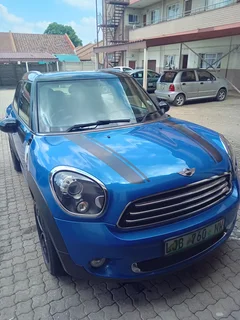 Mini cooper countryman 2015 model