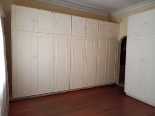 4 BEDROOM MAIN HOUSE IS AVAILABLE FOR RENTAL IN OBSERVATORY, JOHANNESBURG