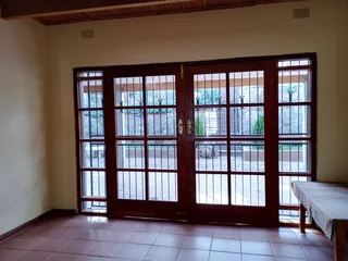 4 Bedroom Main House Is Available For Rental In Observatory, Johannesburg