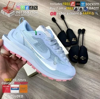 Sacai x nike vaporwaffle