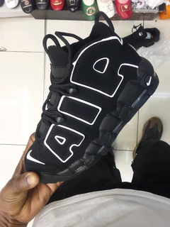 Nike air more uptempo
