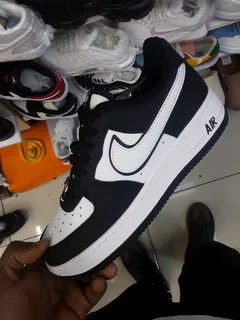 Nike air force 1 panda
