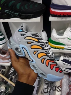 Nike air max plus drift