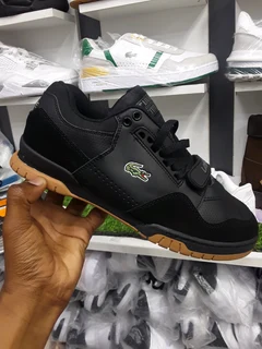 Lacoste sneaker