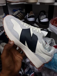 New balance 327