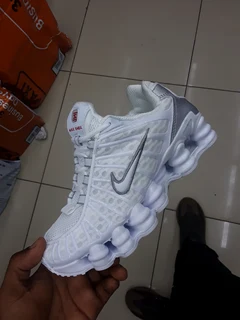Nike shox tl