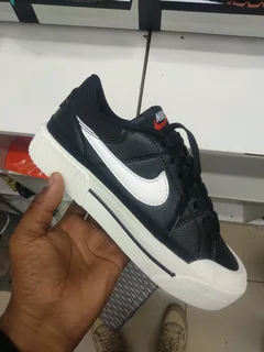 Nike court legacy lift