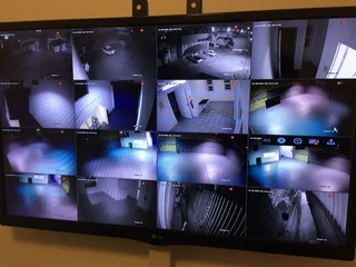 Alarm CCTV camera Electric fencing gate garage motor intercom repairs technician