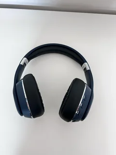 Bluetooth headphones
