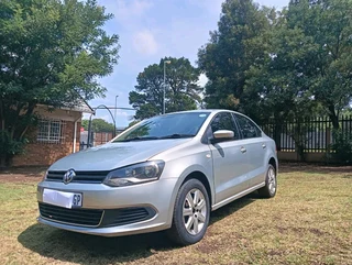 Vw polo sedan