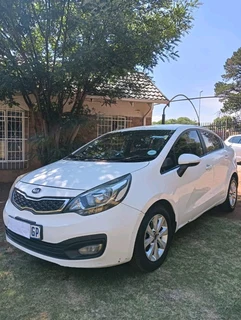 Kia rio sedan