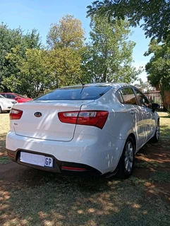Kia rio sedan