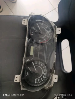 Toyota GD6 4x2 cluster
