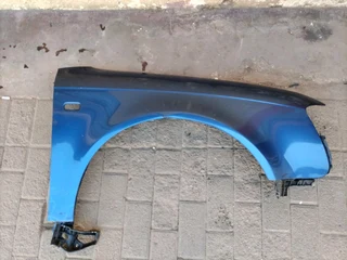 Audi a4 b7 fender