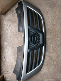 Nissan np200 grill