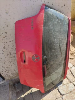 Polo vivo/bujwa tailgate