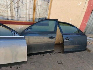 audi a4 b8 doors